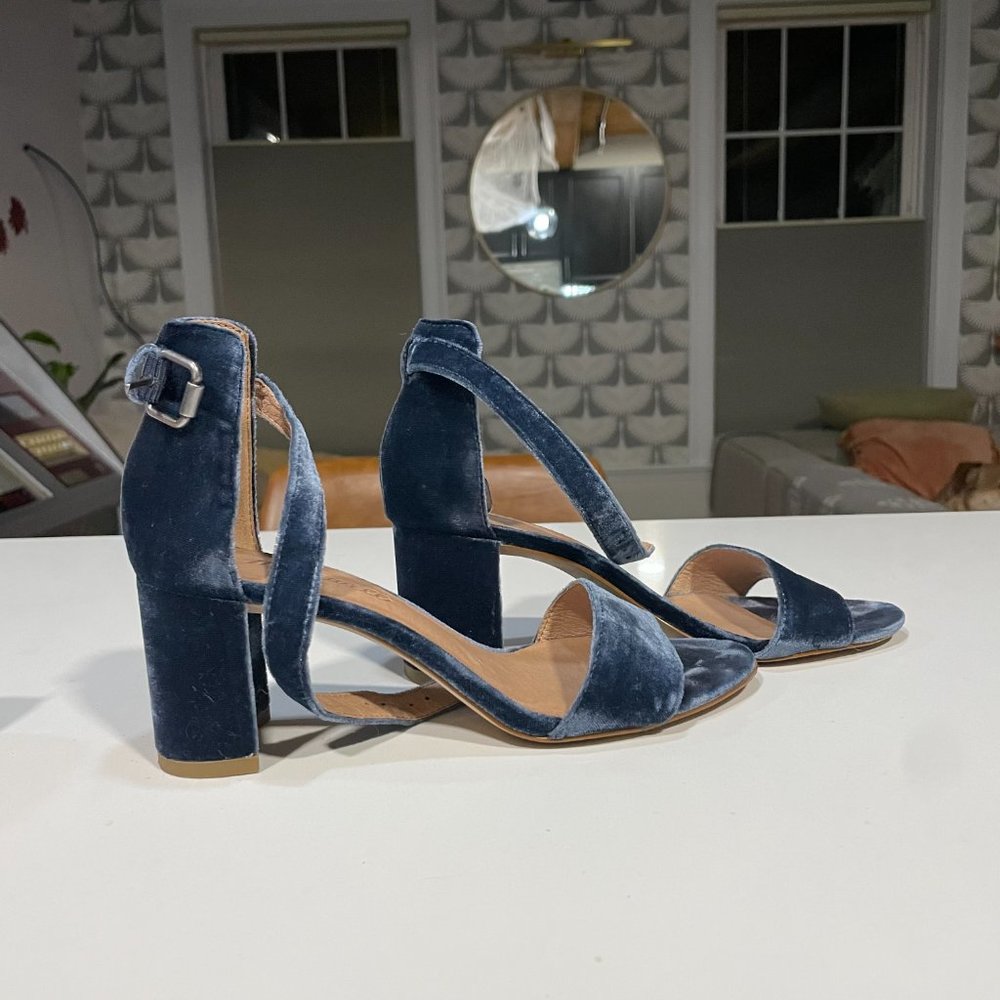 Madewell Suede Ankle Strap Sandal